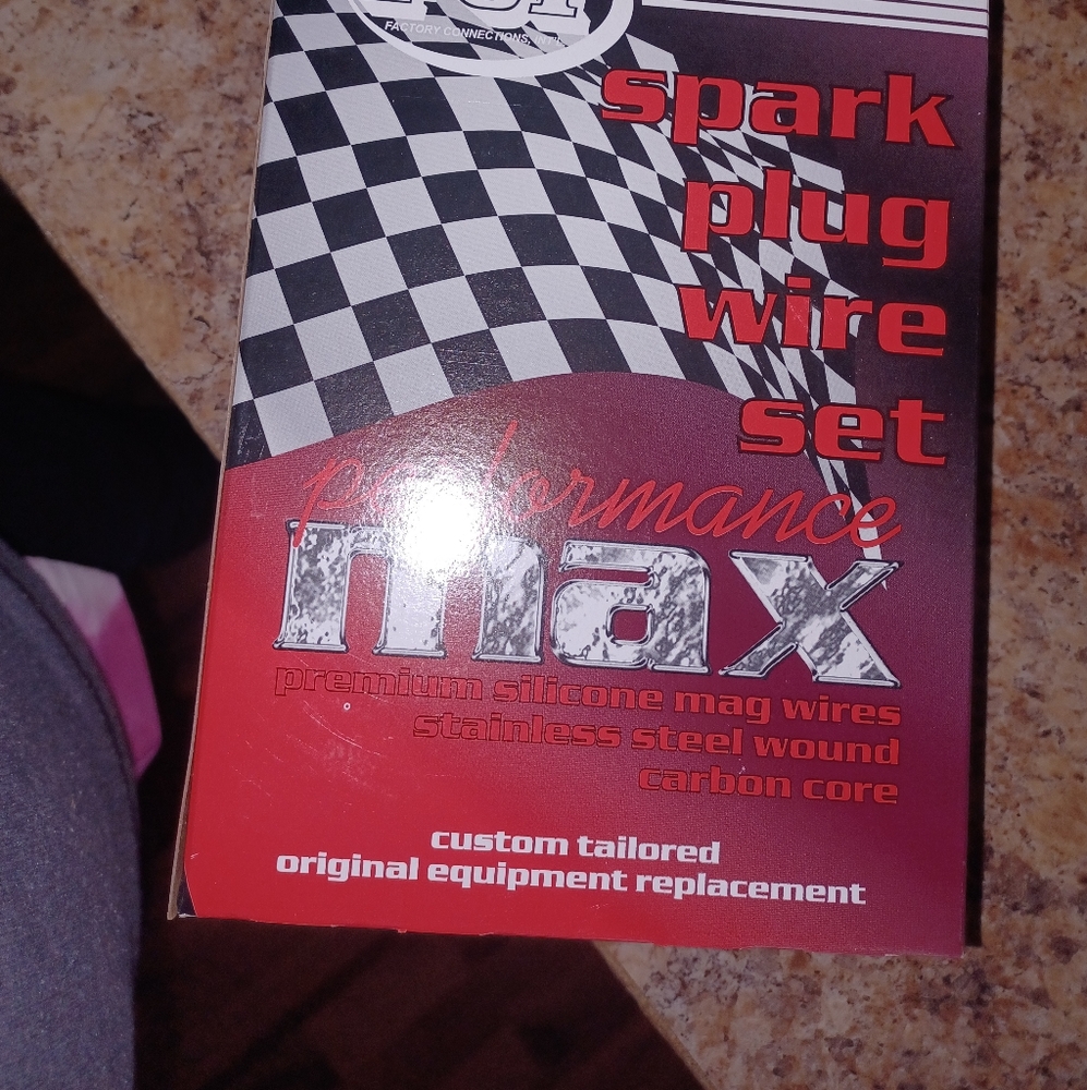 Performance Max  Spark Plug Wire Set CS613 6cyl. Ford